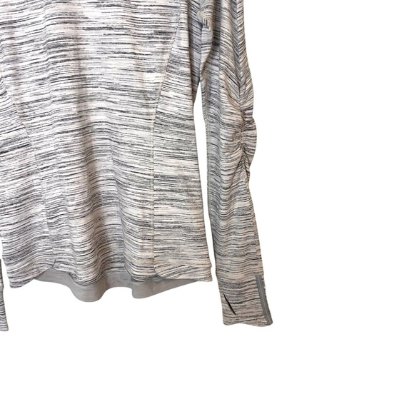 Lululemon Runderful Long Sleeve- Athletic Long Sleeve Top- Size 6 - Picture 8 of 15
